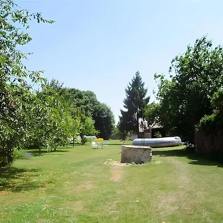La Vigne Vierge Frühstückspension 3*